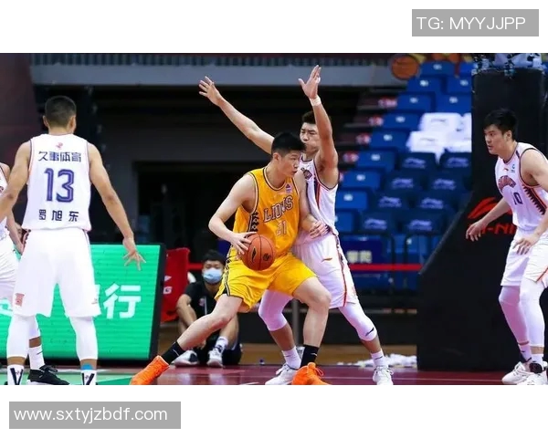 2015年CBA季后赛精彩对决吉林队与广东队的巅峰对决回顾